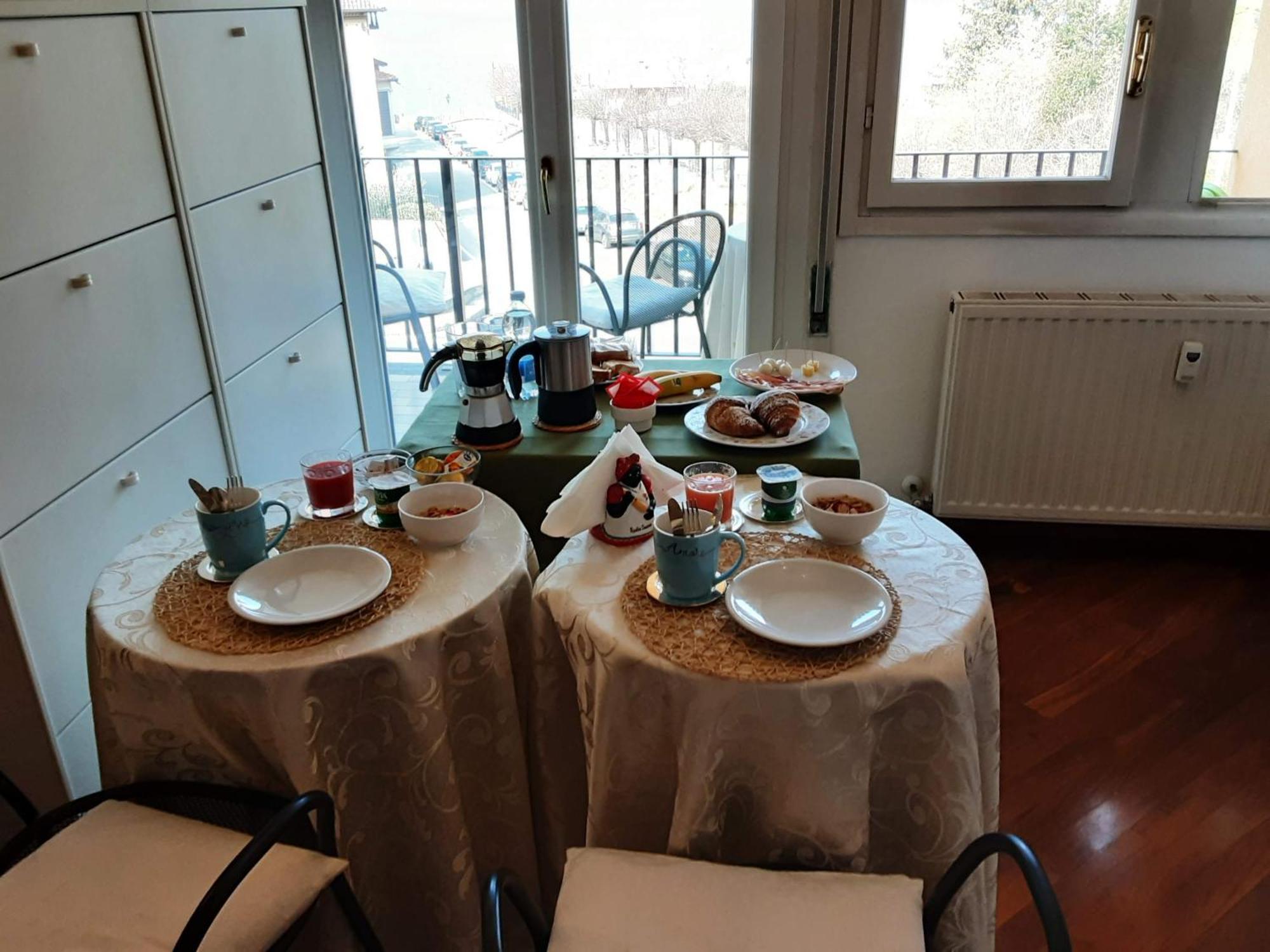 مبيت وإفطار فارينا Tosca House 2 المظهر الخارجي الصورة